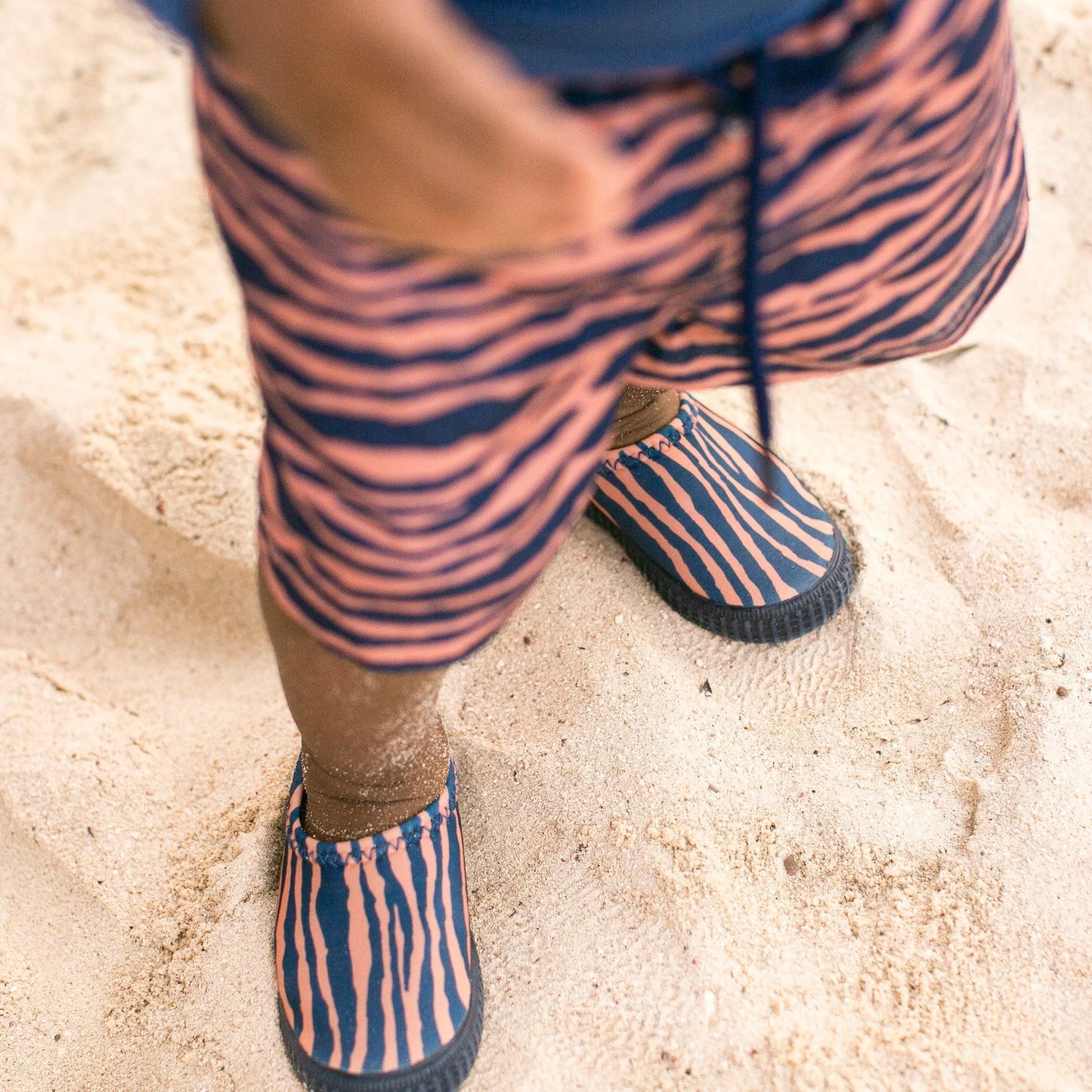 Zapatos de Agua para Niños - Azul/Naranja - Vibrant Stripes